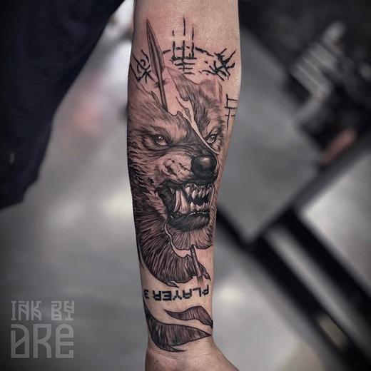 Tatovering udført hos Raven Ink